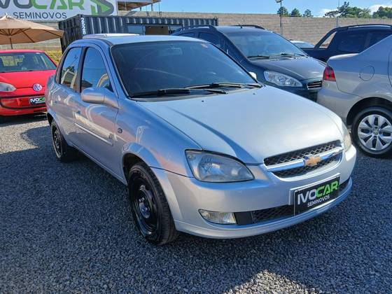 CHEVROLET CLASSIC 1.0 MPFI LS 8V FLEX 4P MANUAL